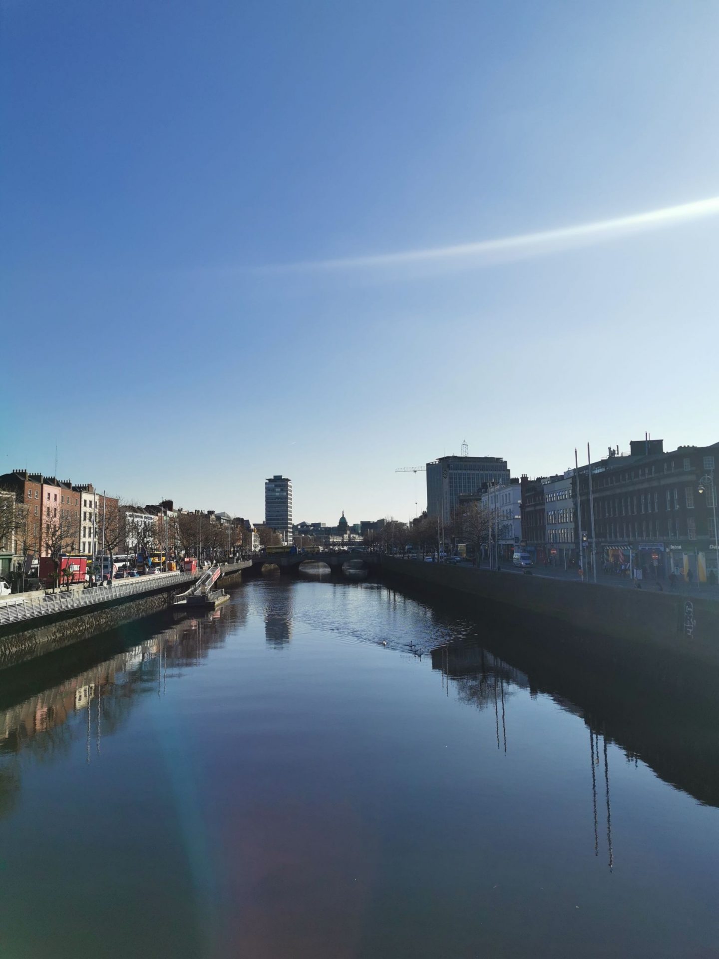 Dublin city photographed with the Huawei P30 Pro